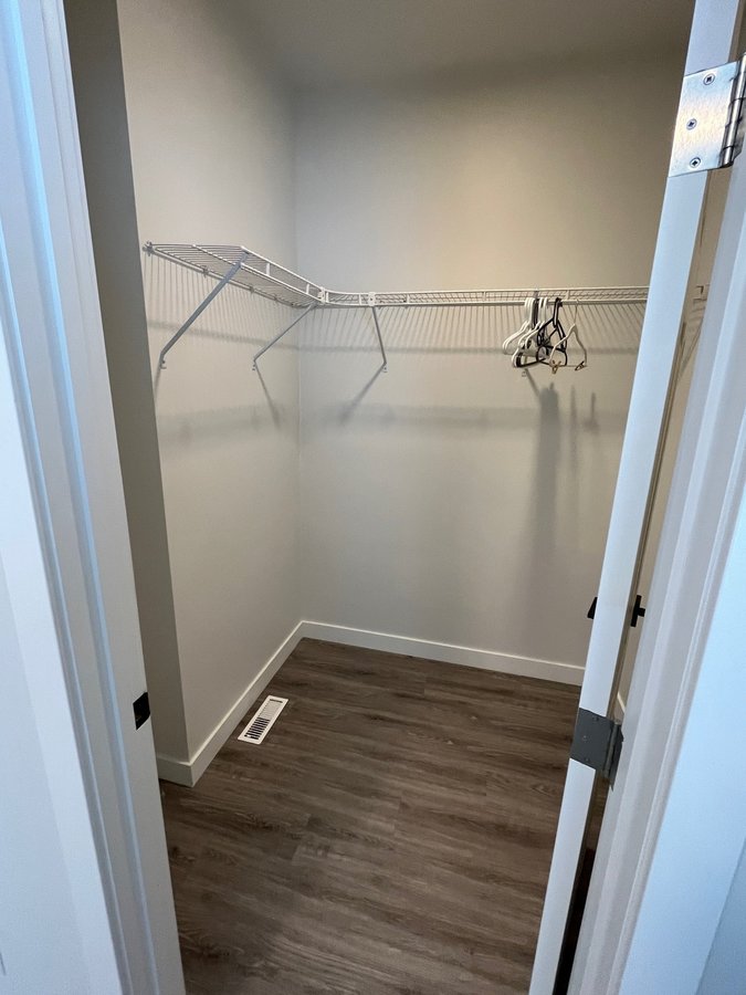 492 Hethrington Avenue - Photo 9