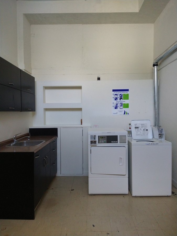 403 Saint Anne's Road - Photo 8