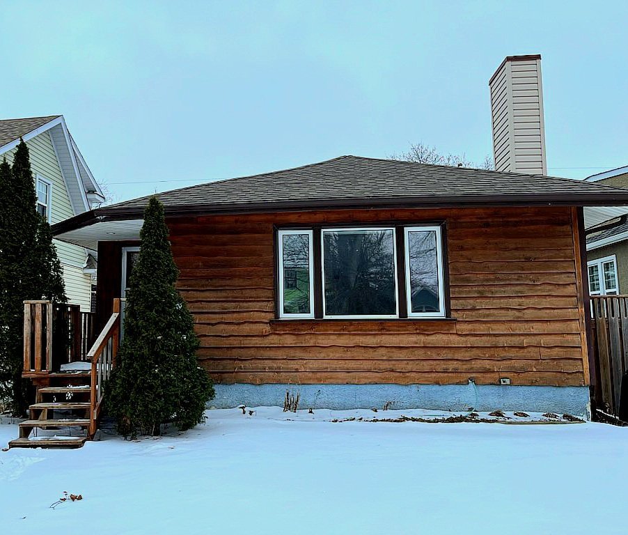 Winnipeg MB Houses, Lofts and Studios for Rent