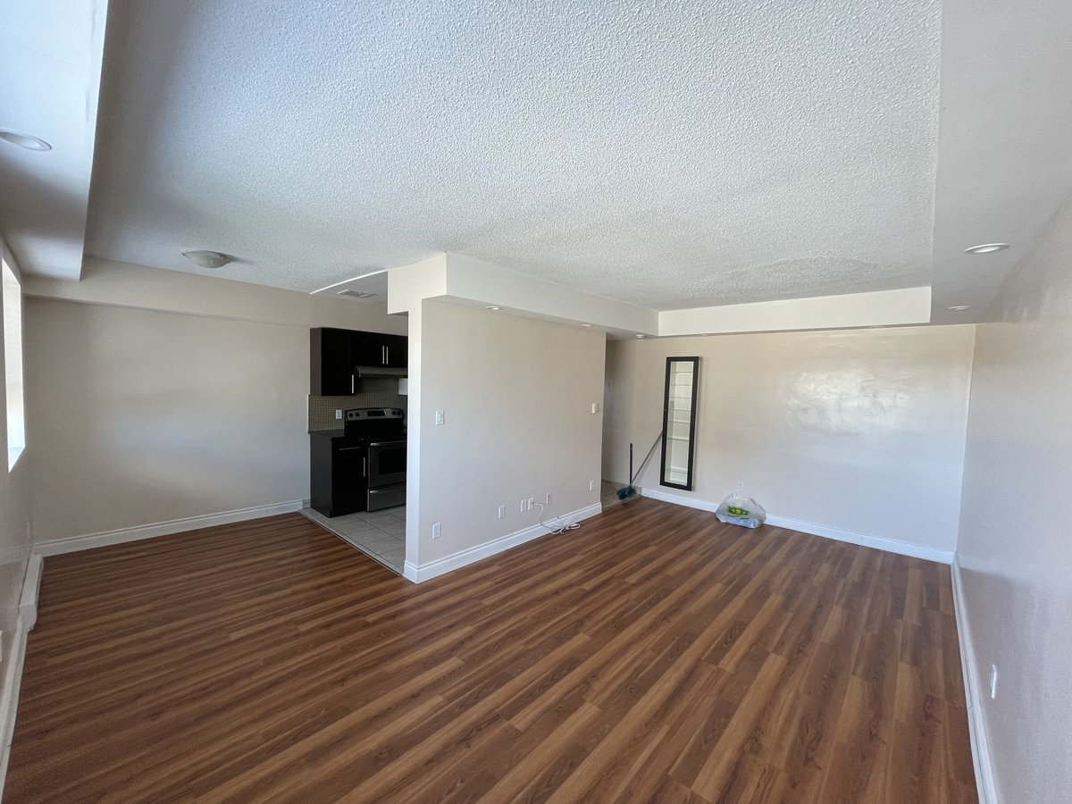 620 Jefferson Avenue - Photo 2