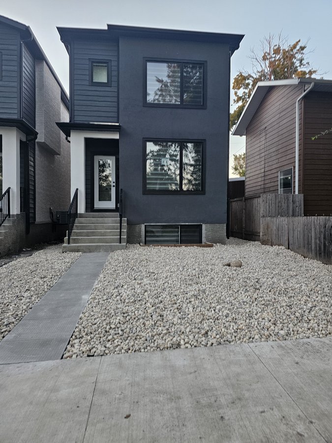 1145 Rosemount Avenue - Photo 1