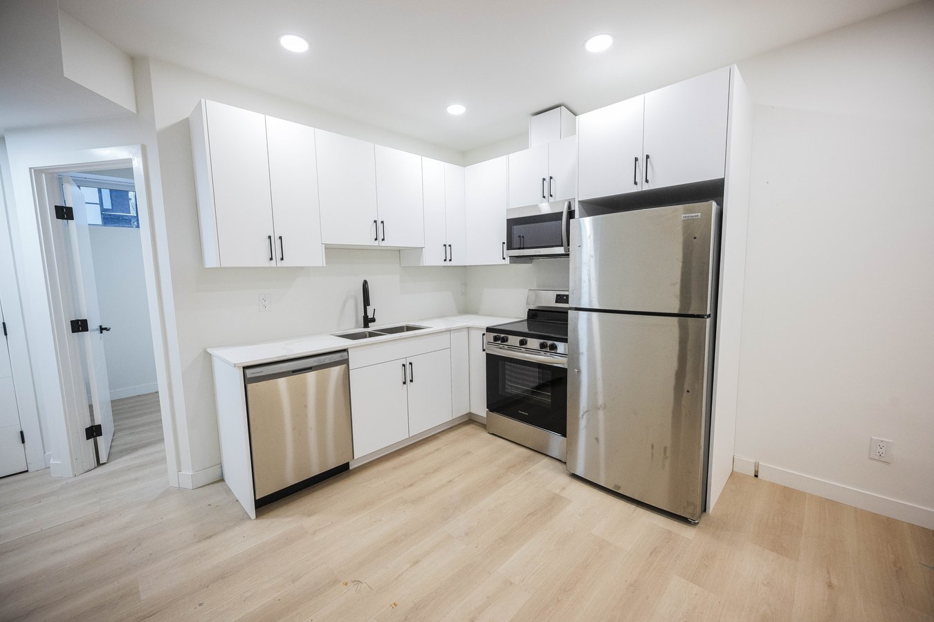412A Ferry Road - Photo 4