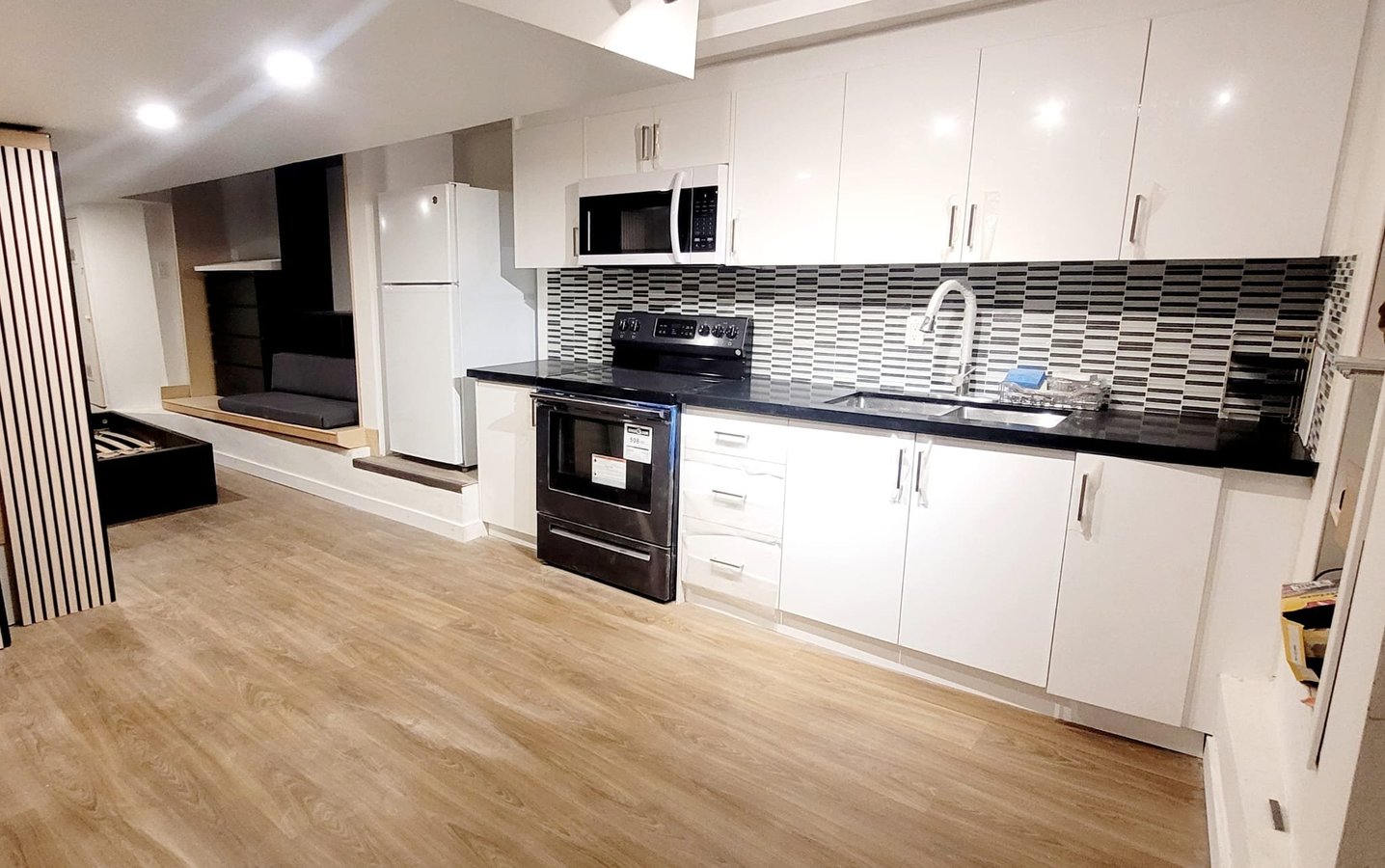 2378 Saint Clair Avenue West - Photo 1