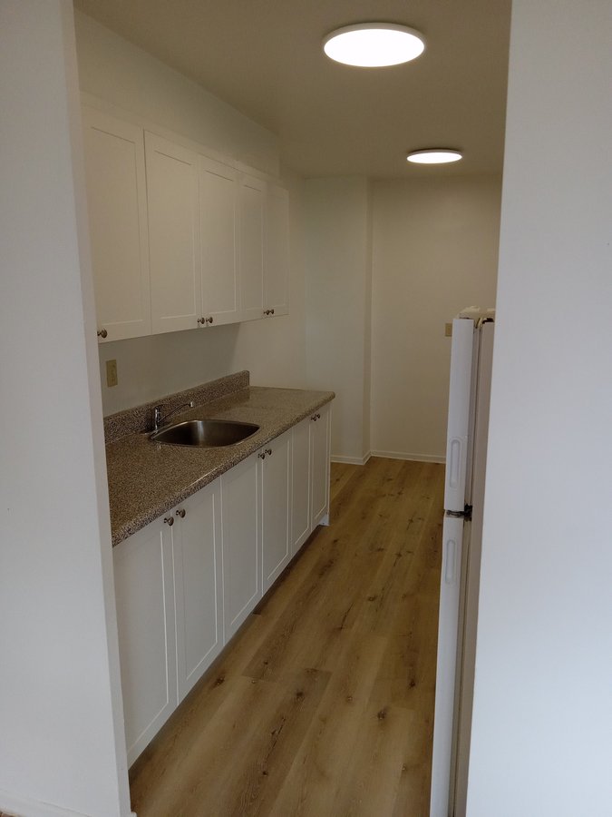 65 Emmett Avenue - Photo 3