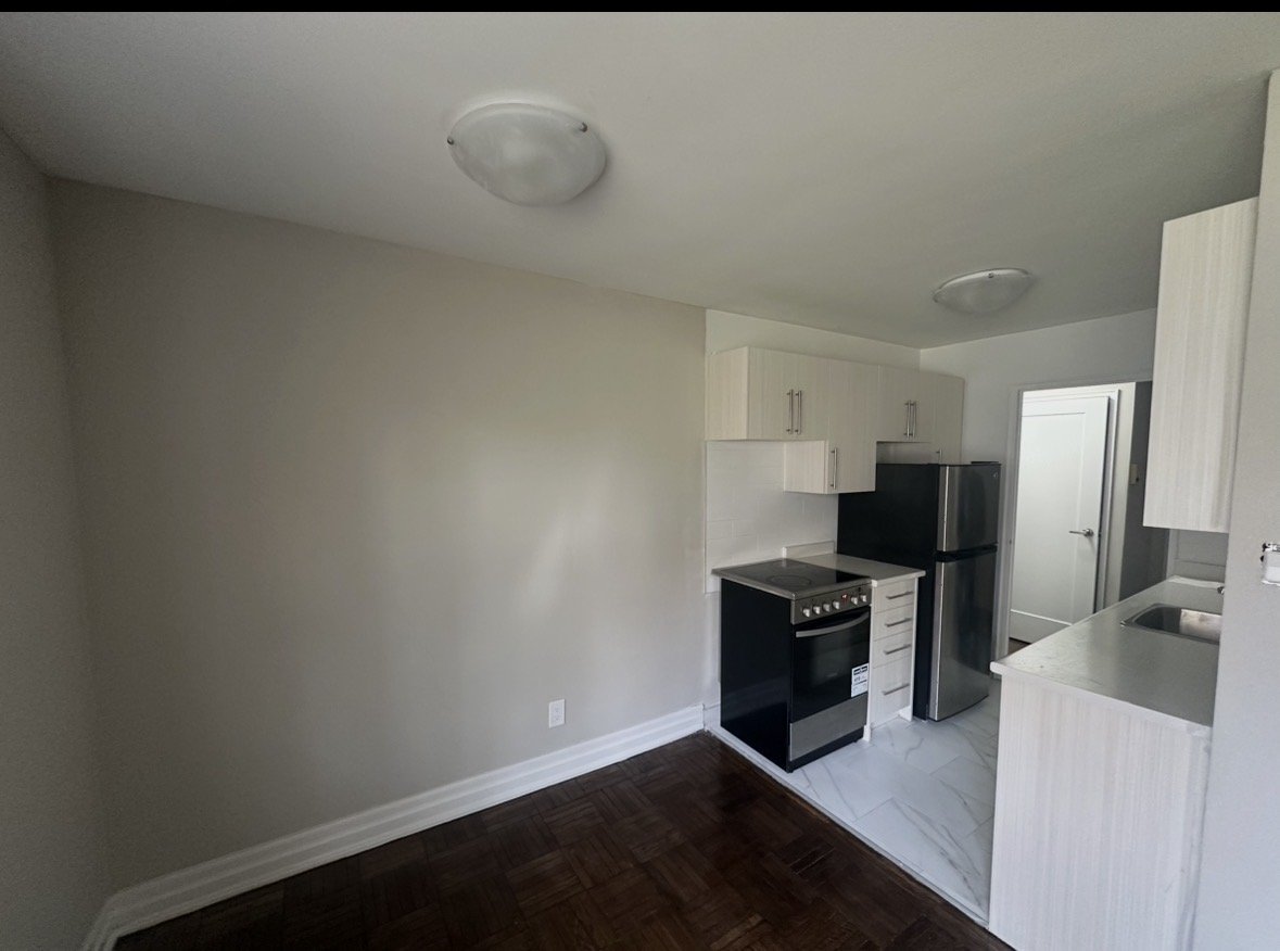 836 Roselawn Avenue - Photo 4