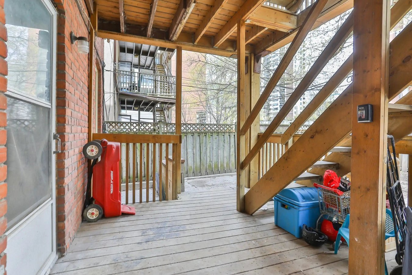 153 Vaughan Road - Photo 14
