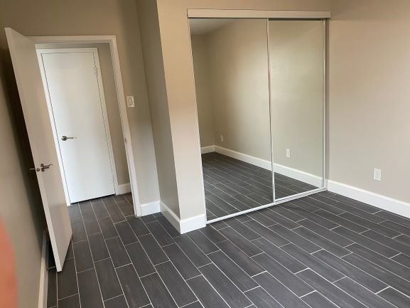 2558 Eglinton Avenue West - Photo 10