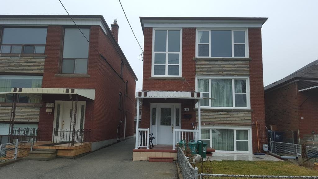539 McRoberts Avenue - Photo 1