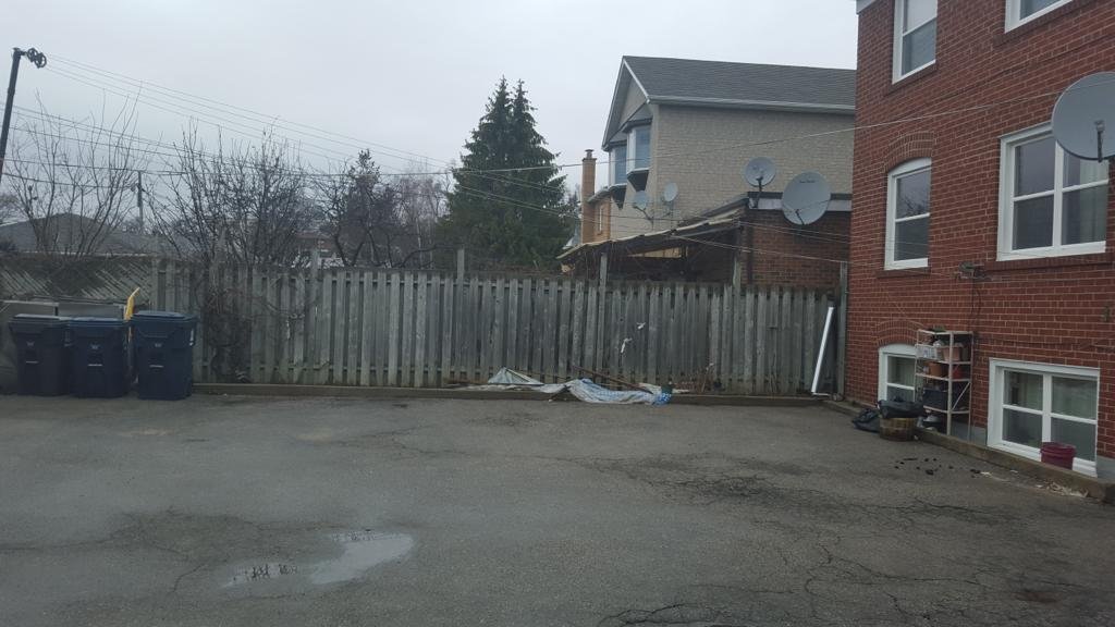 539 McRoberts Avenue - Photo 19