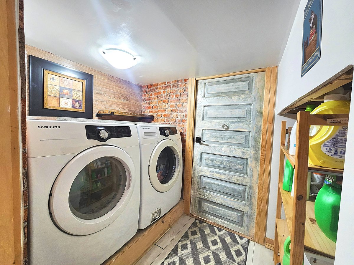 100 Blakley Avenue - Photo 6