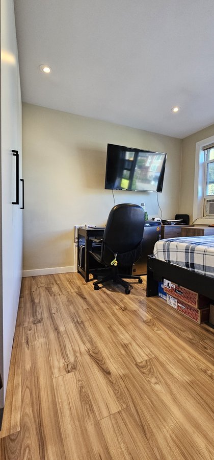 451 Caledonia Road - Photo 4