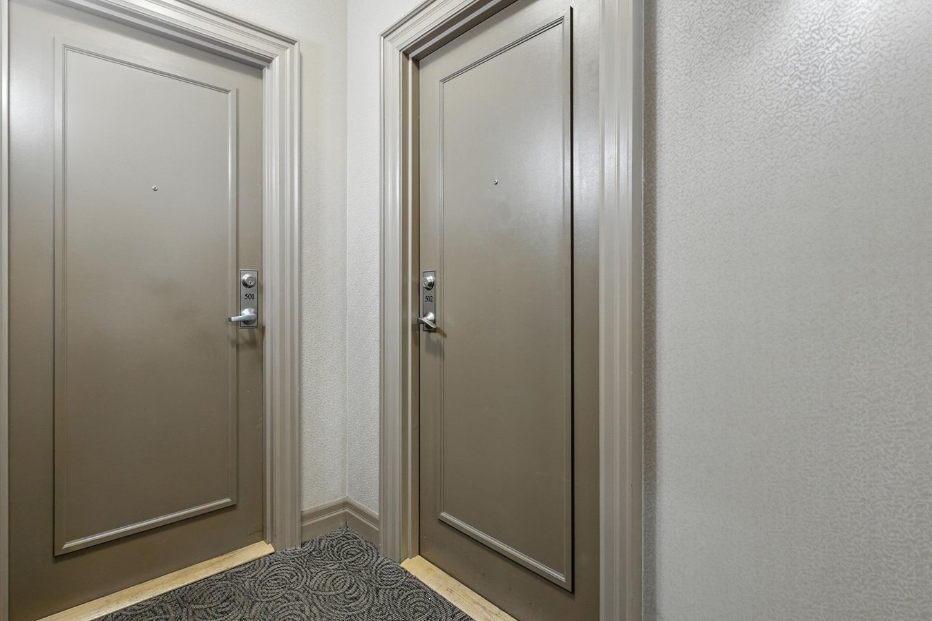 500 Saint Clair Avenue West - Photo 17