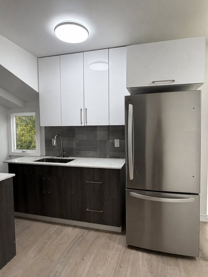 266 Glenholme Avenue - Photo 1