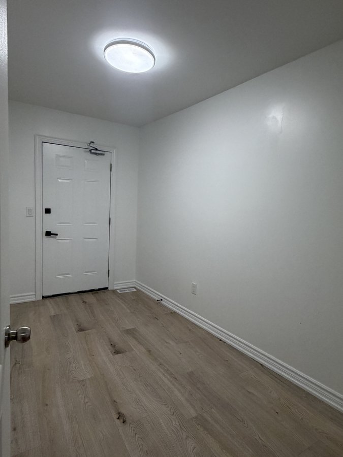 266 Glenholme Avenue - Photo 12