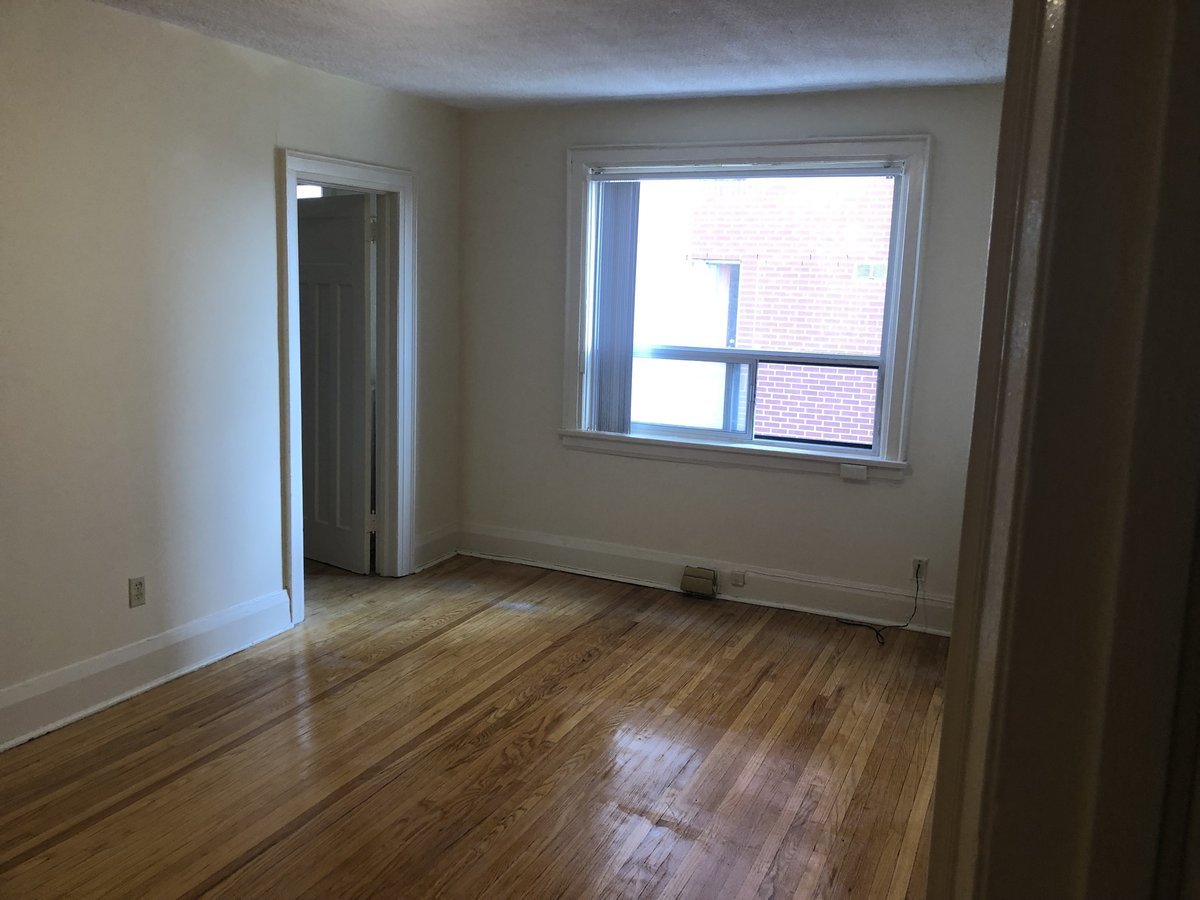 101 Vaughan Road - Photo 2
