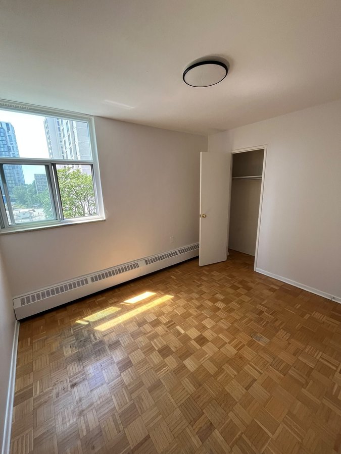 360 Ridelle Avenue - Photo 14