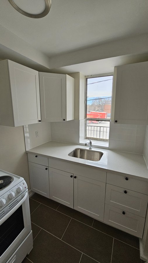 1720 Keele Street - Photo 7