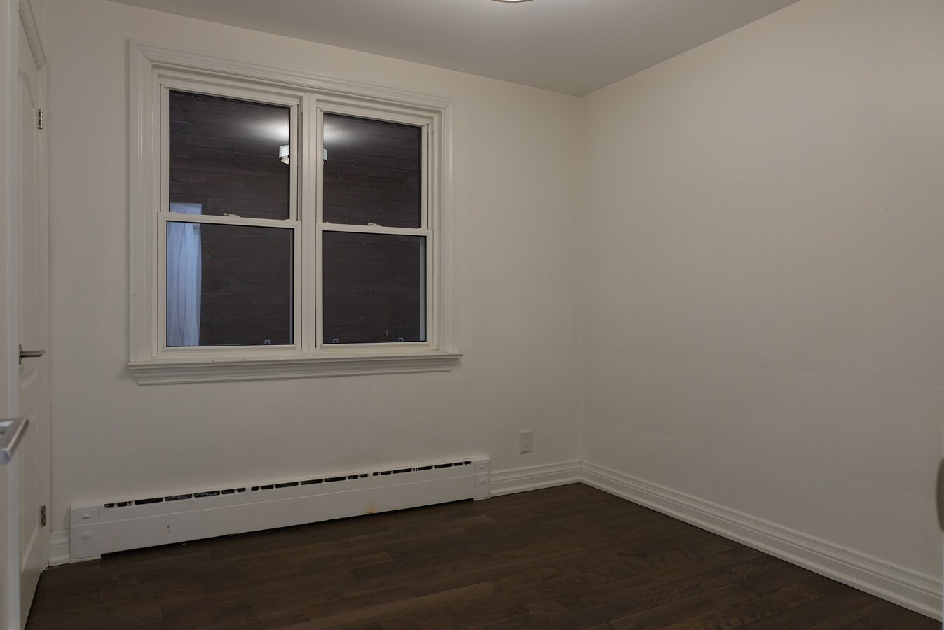 242 Jane Street - Photo 15