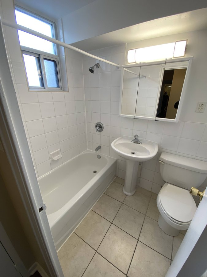 39 Raglan Avenue - Photo 6