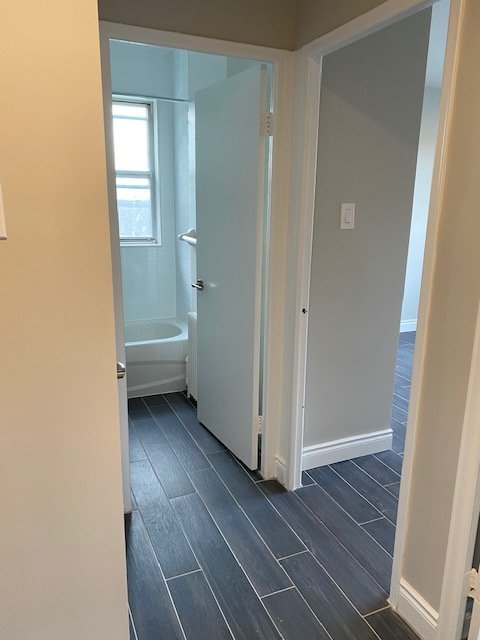 2558 Eglinton Avenue West - Photo 7