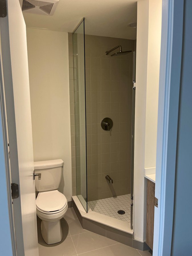 840 Saint Clair Avenue West - Photo 9