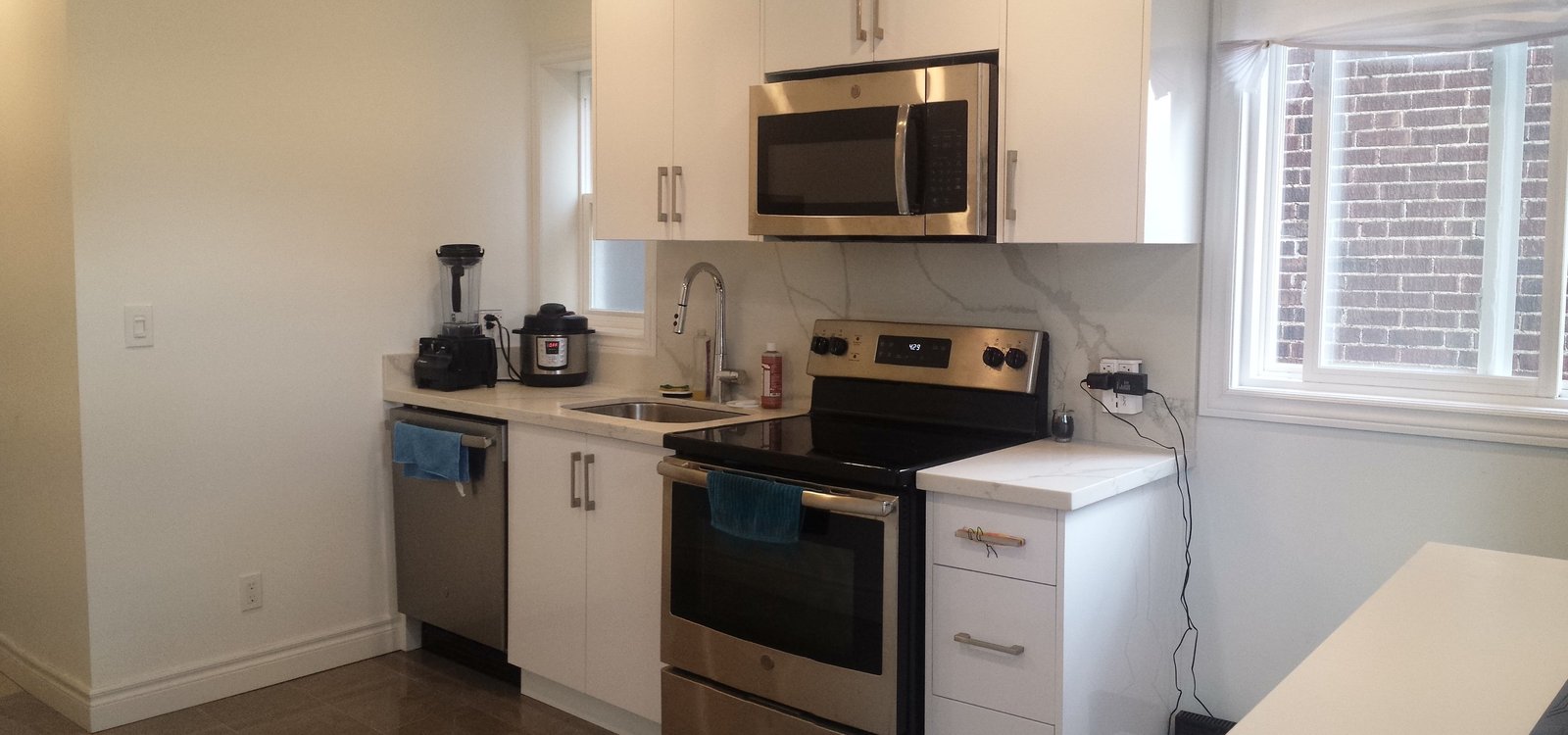364 Lauder Avenue - Photo 1