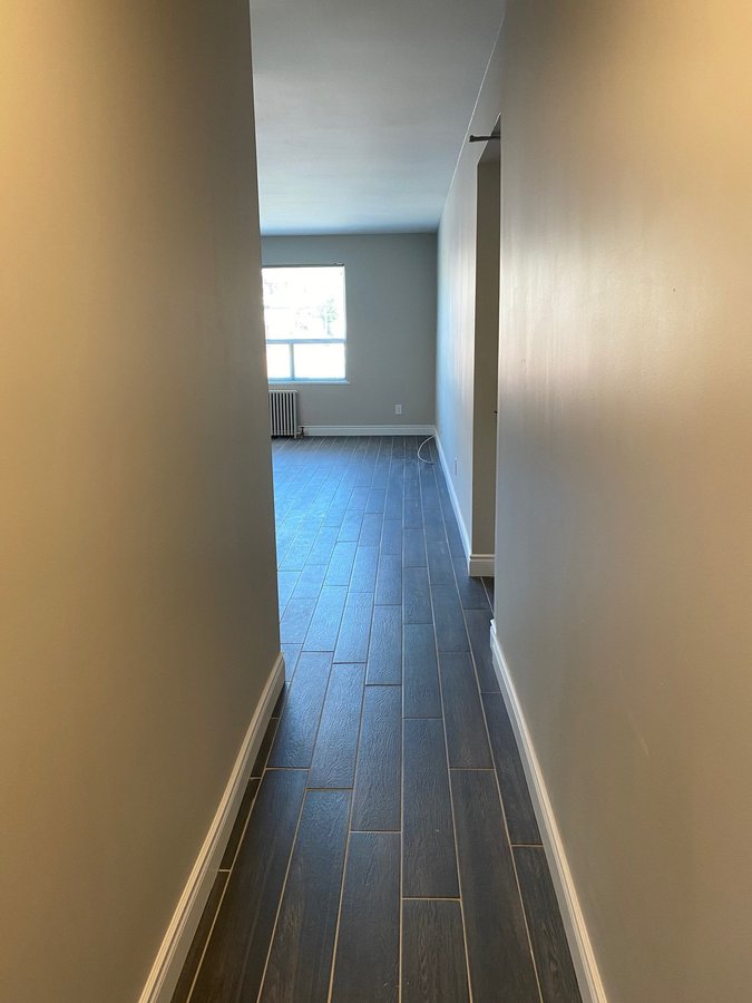 2558 Eglinton Avenue West - Photo 14