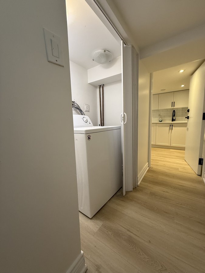 54 Lanark Avenue - Photo 9