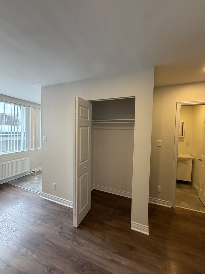 180 Vaughan Road - Photo 4