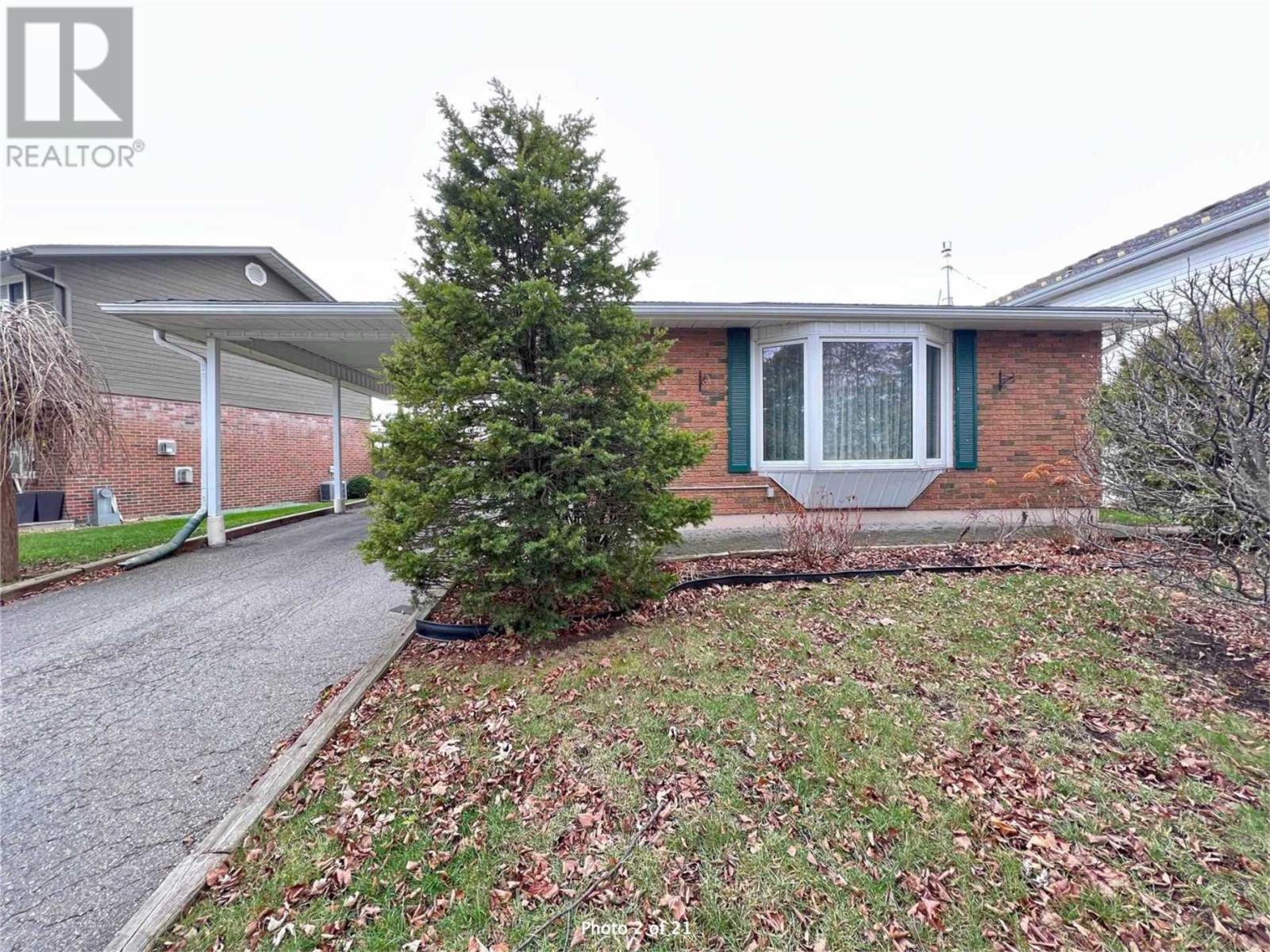 Rentals.ca :) 81 Clements Road, Ajax ON For Rent