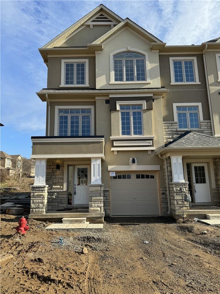 Rentals.ca 305 GARNER Road, Ancaster ON for Rent