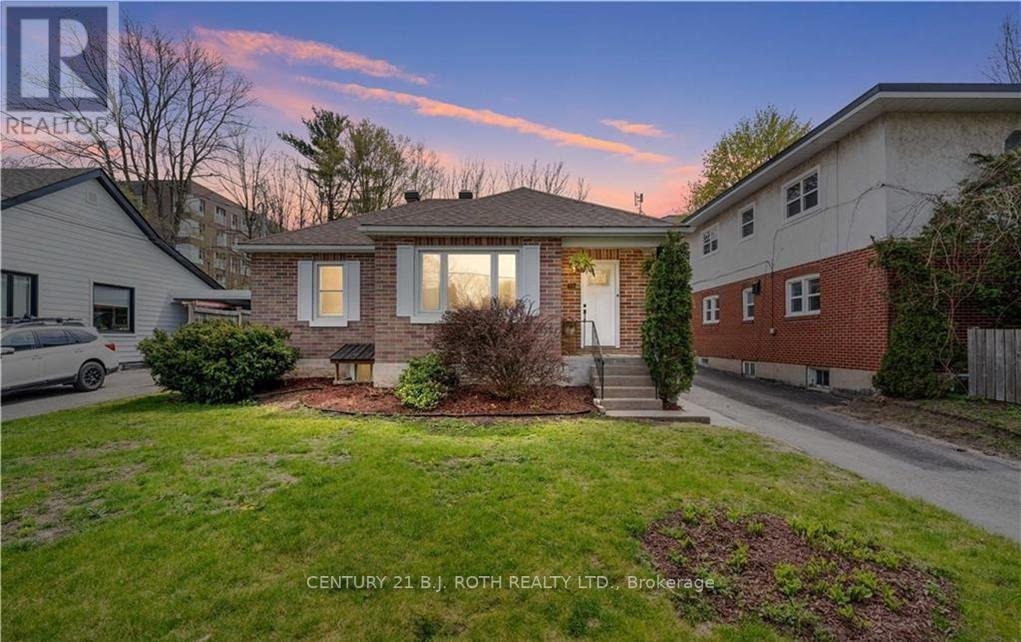 Rentals.ca 59 Holgate Street, Barrie ON for Rent