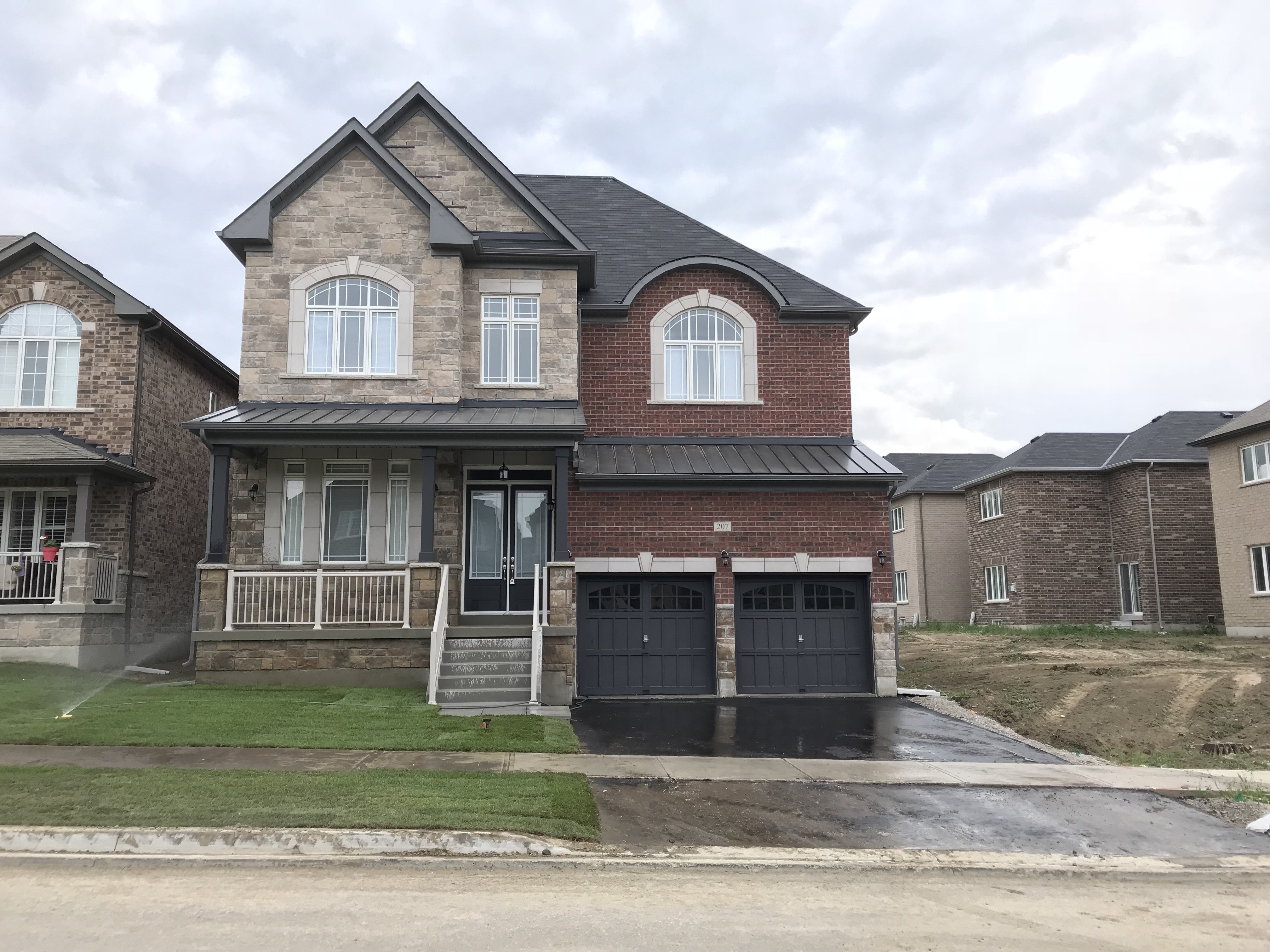 Rentals.ca ) 207 Gardiner Drive, Bradford ON for Rent