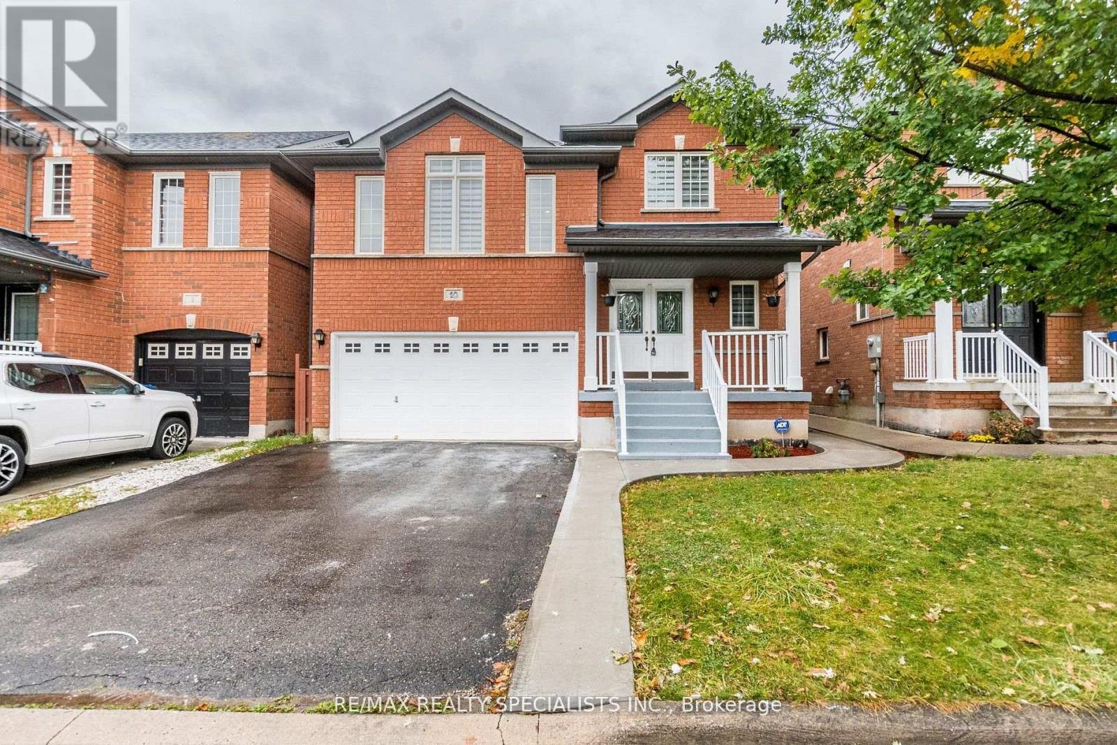 Rentals.ca 10 Chestermere Crescent, Brampton ON for Rent