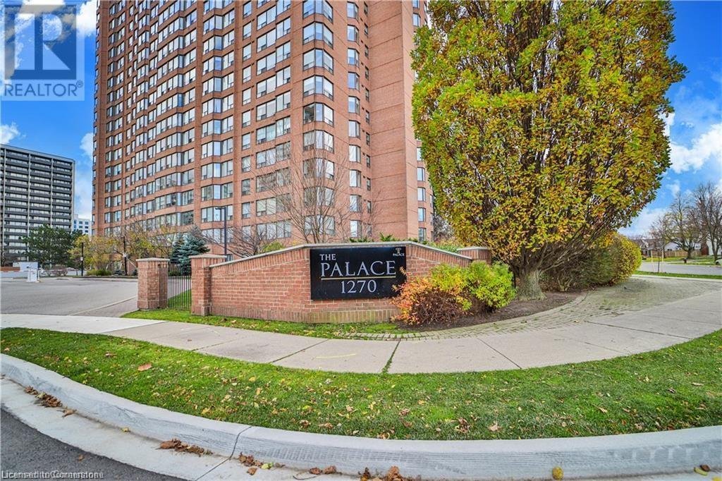 1270 Maple Crossing Boulevard Unit# 506 - 1270 Maple Crossing Boulevard 