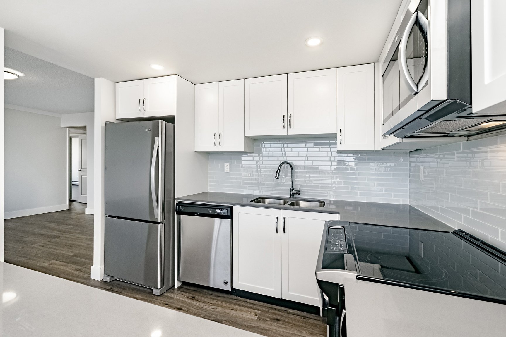 Rentals.ca ) 9502 Erickson Drive, Burnaby BC for Rent