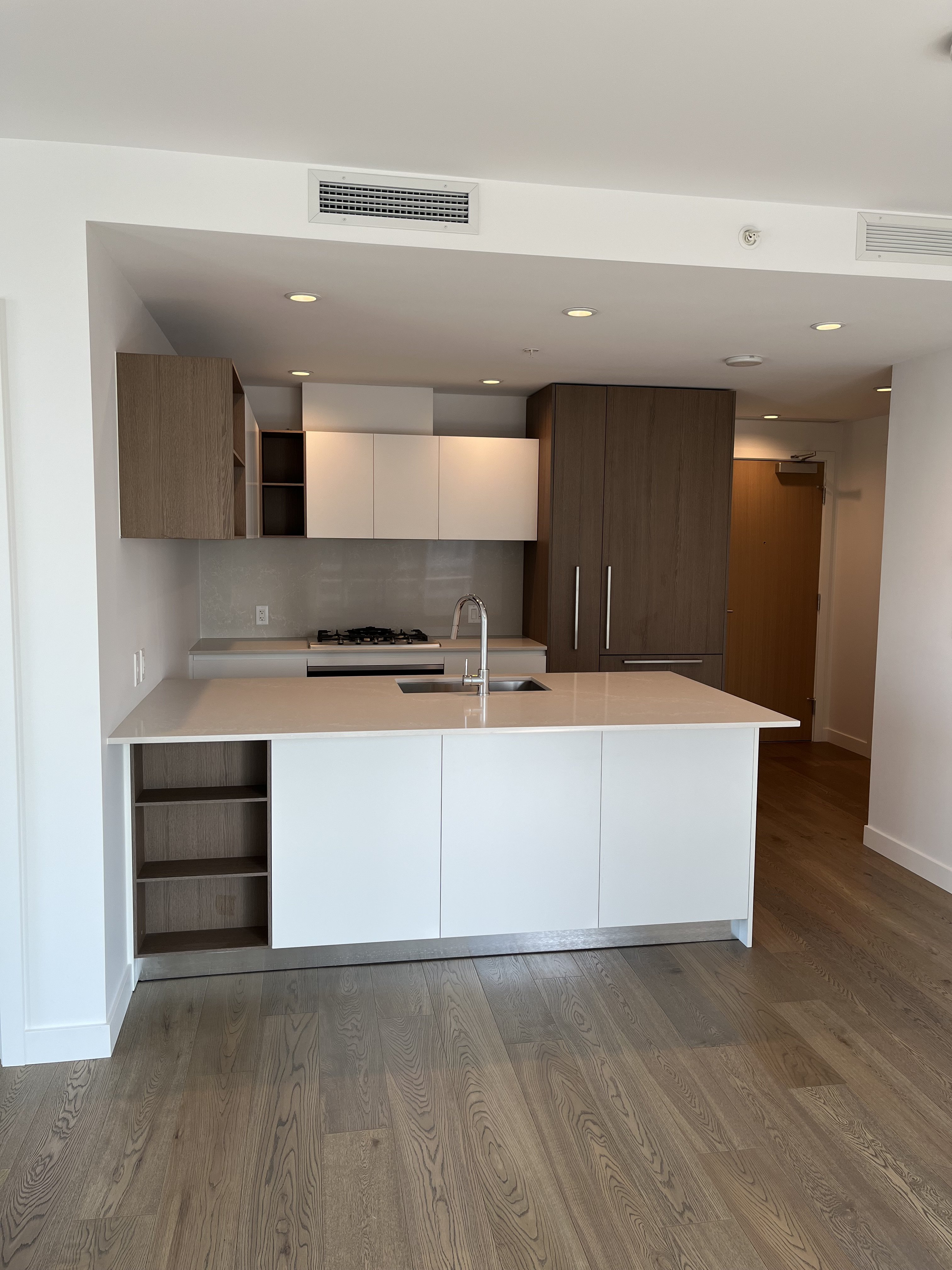 Rentals.ca 6000 McKay Avenue, Burnaby BC for Rent Rentals.ca 6000 McKay Avenue, Burnaby BC for Rent