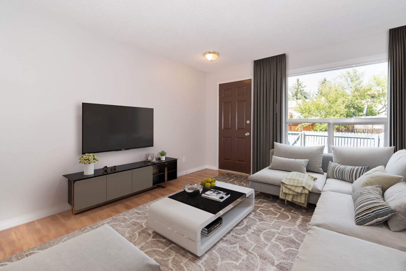 Rentals.ca ) 127 Falconridge Gardens NE, Calgary AB for Rent