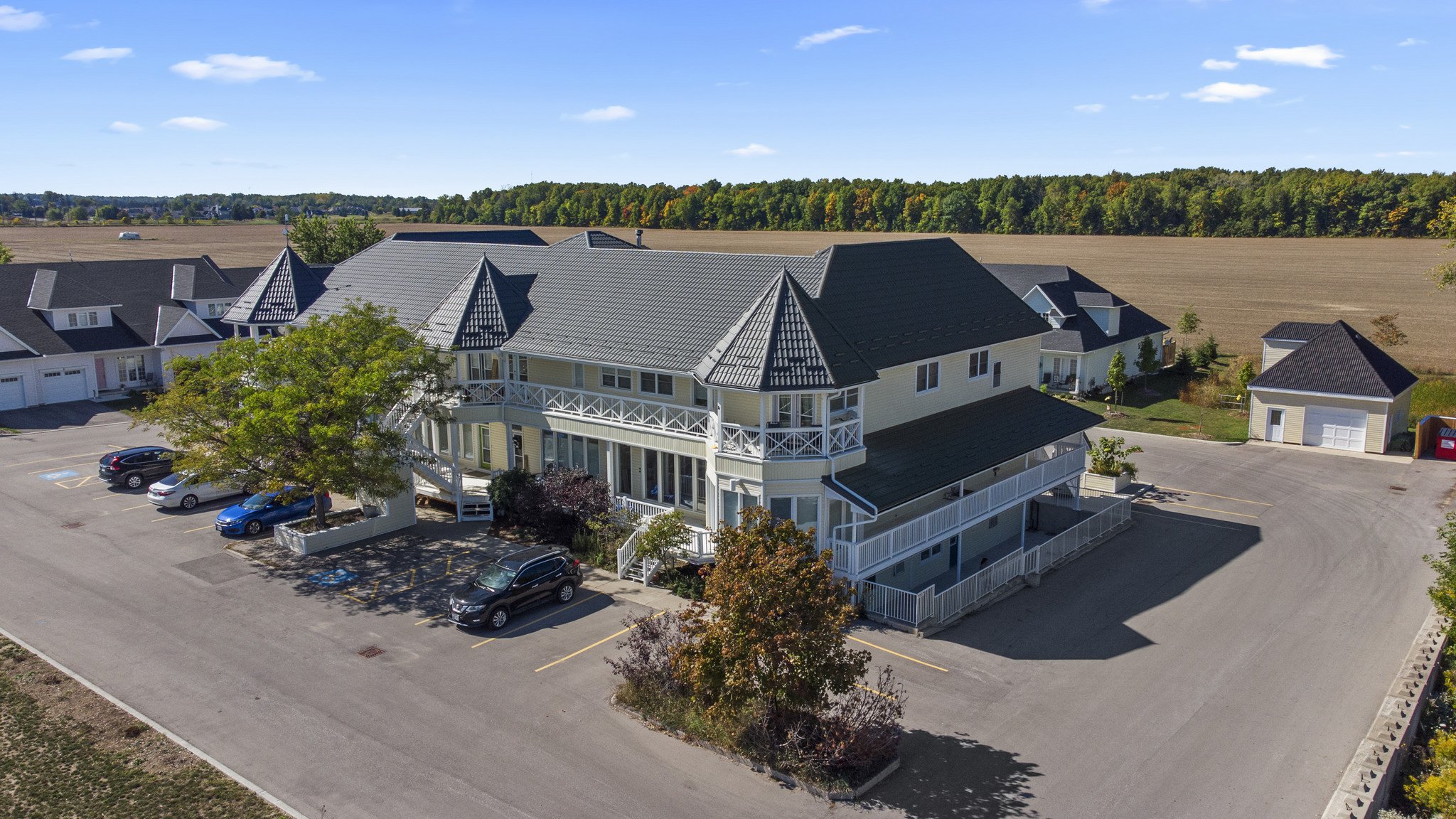 Rentals.ca ) 3962 Lakeshore Rd, Camlachie ON for Rent