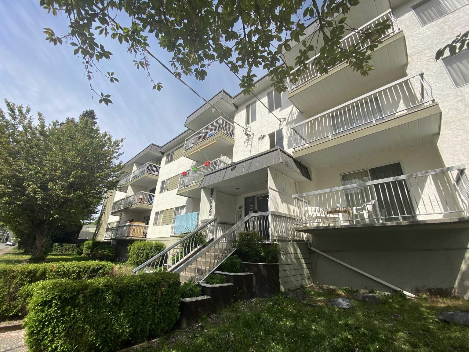 Cheam View Apartments 2 46155 Bole Avenue, Chilliwack, BC