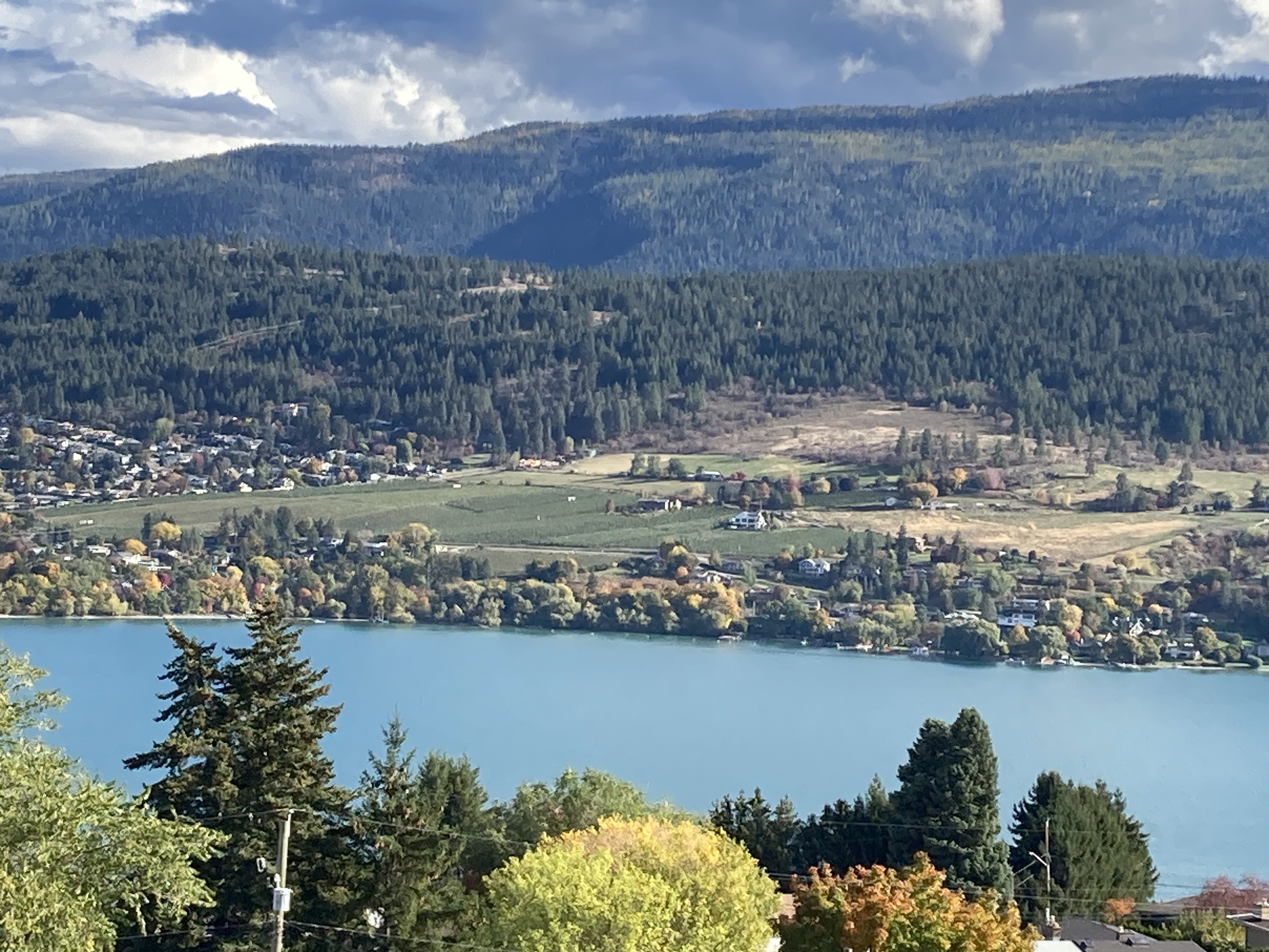 Rentals.ca ) 8730 Clerke Road, Coldstream BC for Rent