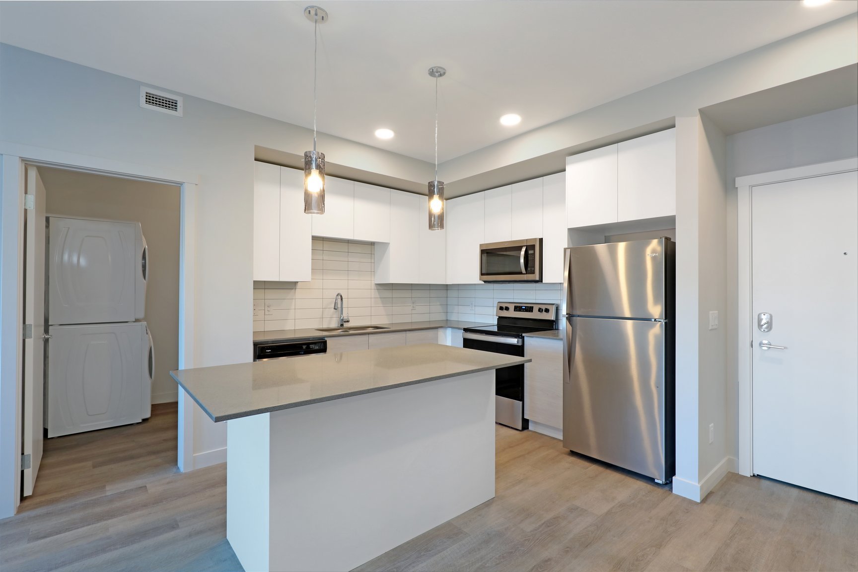 Rentals.ca ) 2200 Murrelet Drive, Comox BC for Rent