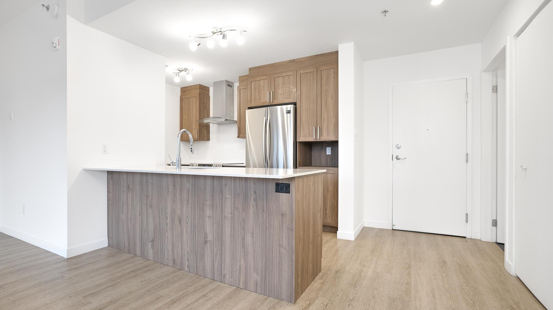 Rentals.ca 9801 Rue Ceres, DollardDes Ormeaux QC for Rent