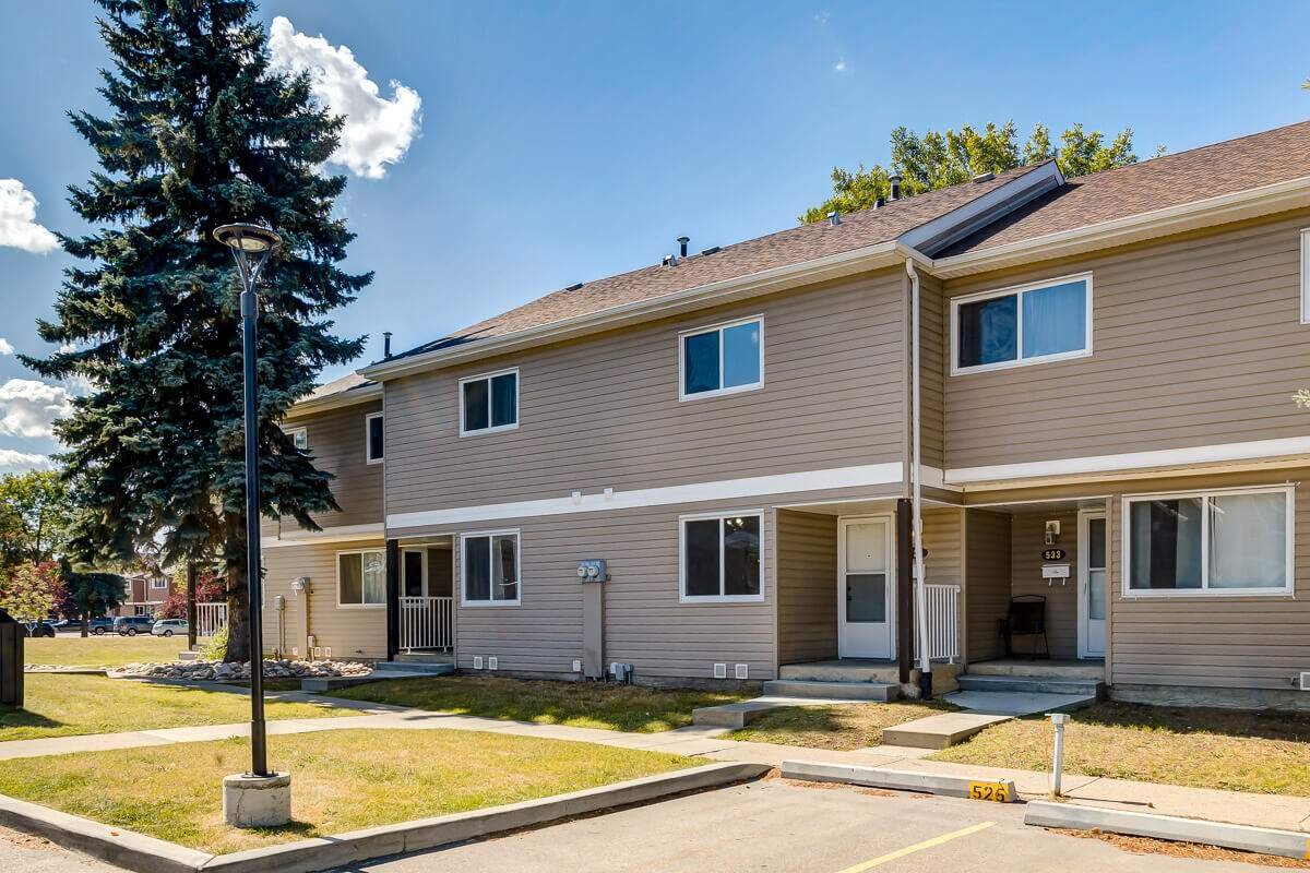 Rentals.ca 1-14 Horner Rd NW, Edmonton AB for Rent