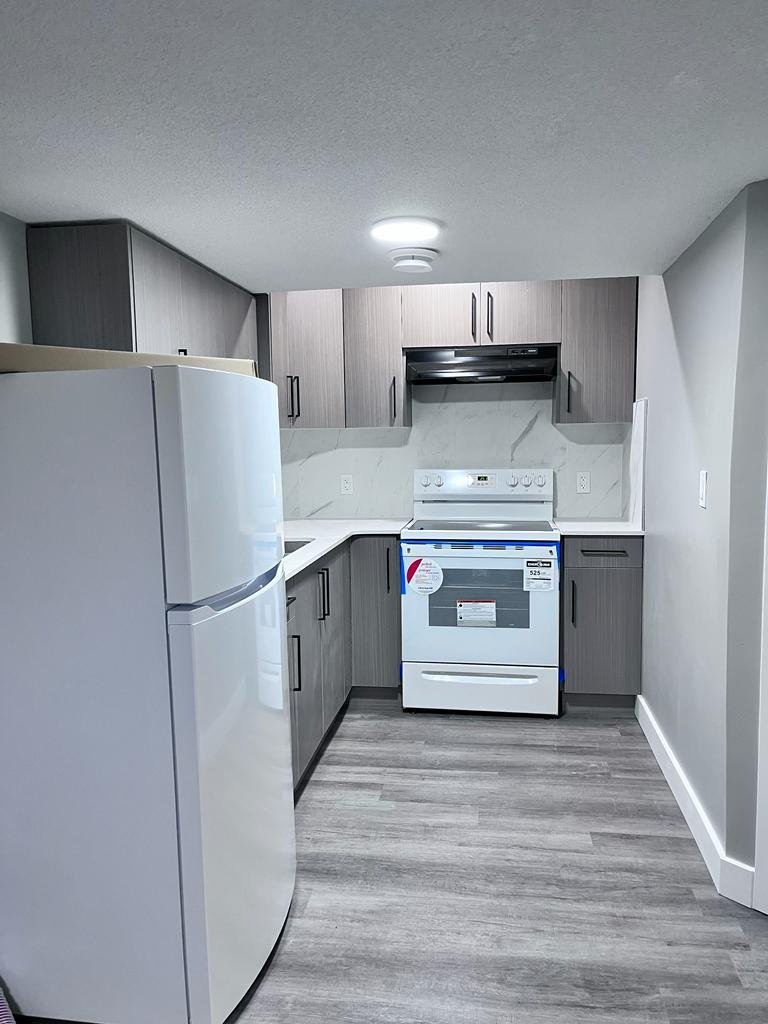 271 Orchards Boulevard Southwest, Edmonton, AB House for rent