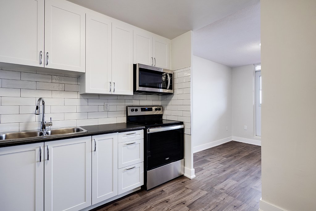 Rentals.ca ) 2737 Kipling Avenue, Etobicoke ON for Rent