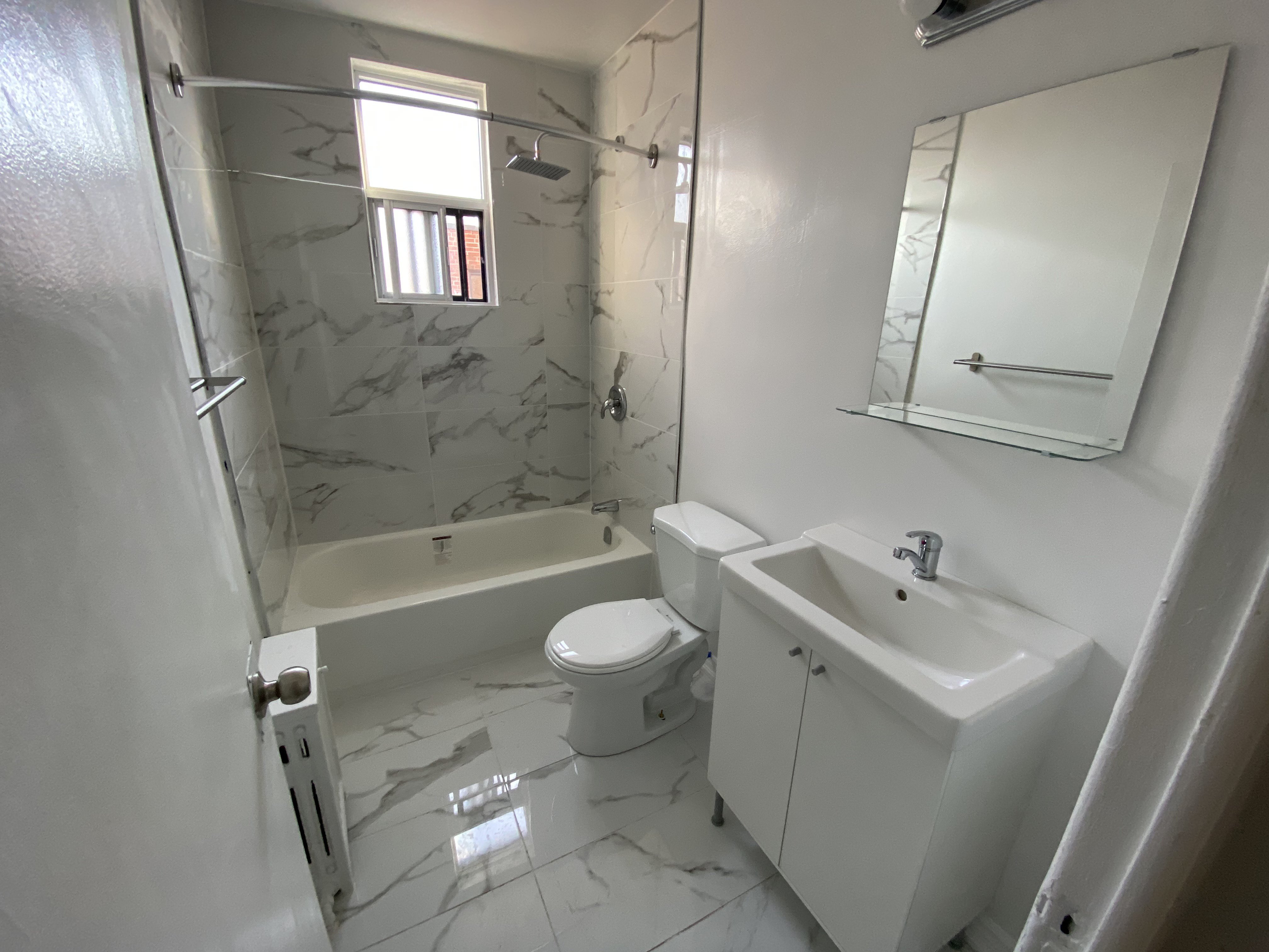 Rentals.ca ) 2305 Lake Shore Boulevard West, Etobicoke ON for Rent Rentals.ca ) 2305 Lake Shore Boulevard West, Etobicoke ON for Rent