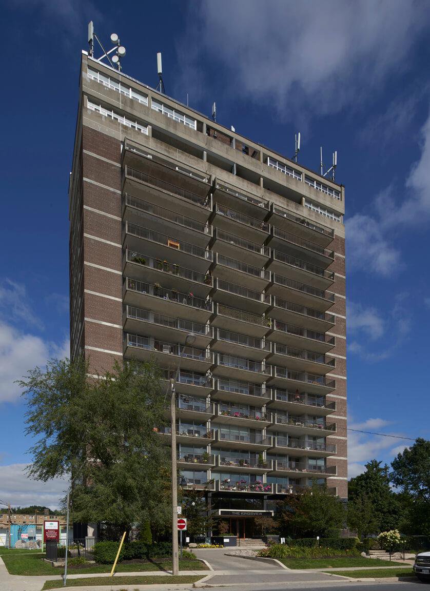 Rentals.ca ) 289 The Kingsway, Etobicoke ON for Rent