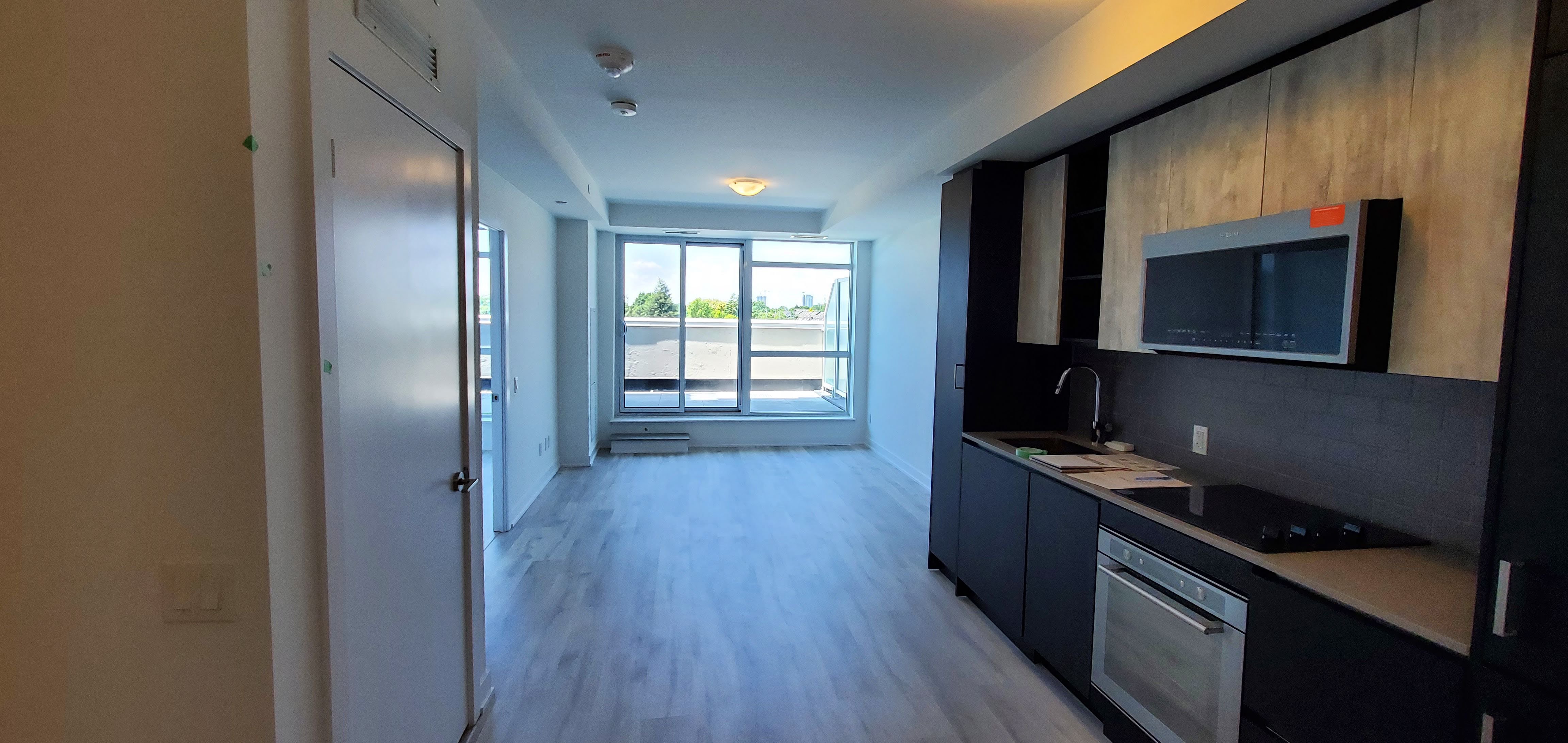 Rentals.ca ) 251 Manitoba Street, Etobicoke ON for Rent