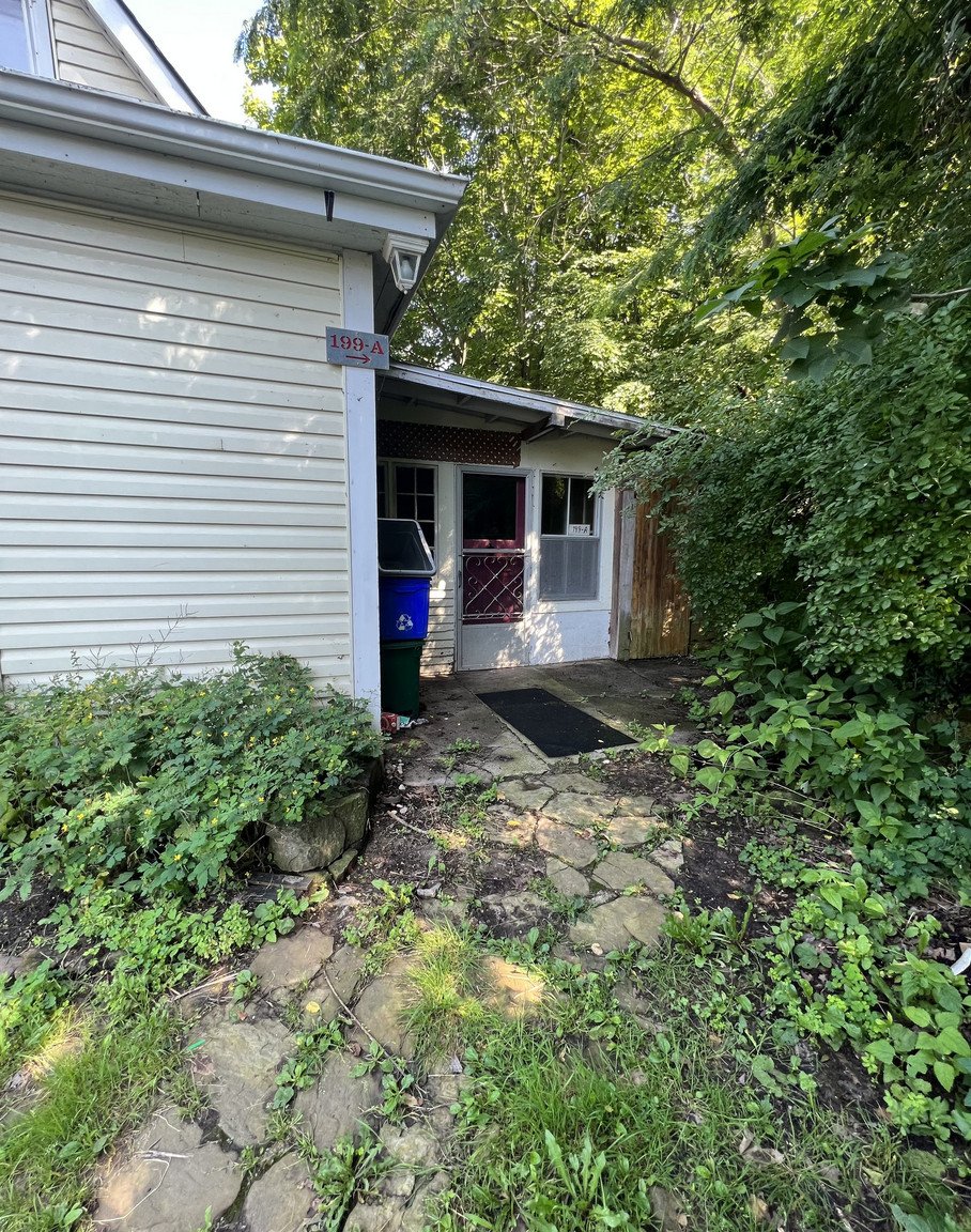 Rentals.ca ) 199 Main St W, Grimsby ON for Rent